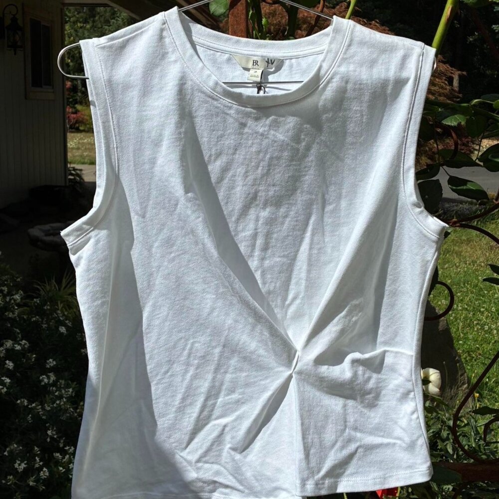 White cotton Banana Republic sleeveless top